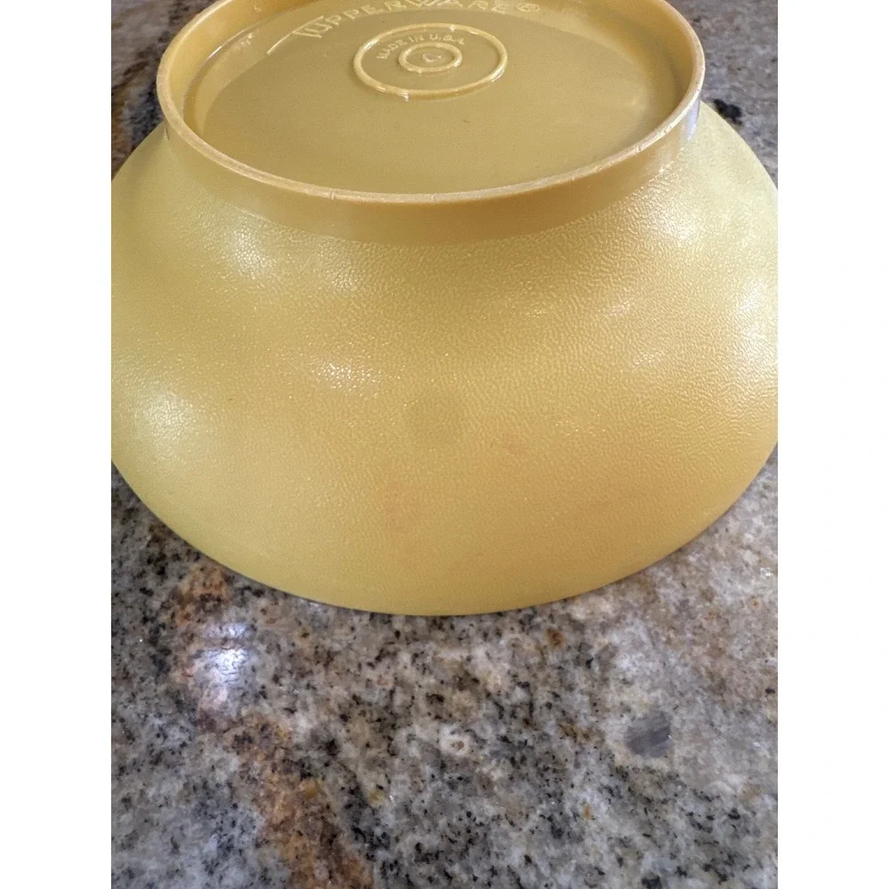 Vintage Tupperware Yellow Cereal Bowls Set of 2 Model‎ 890